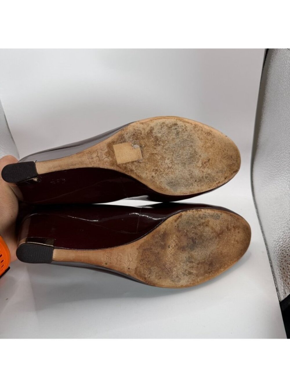 Tory Burch Leather Wedge Pumps Shoes Women Size 9.5 Burgundy Red Round Toe - Picture 7 of 8